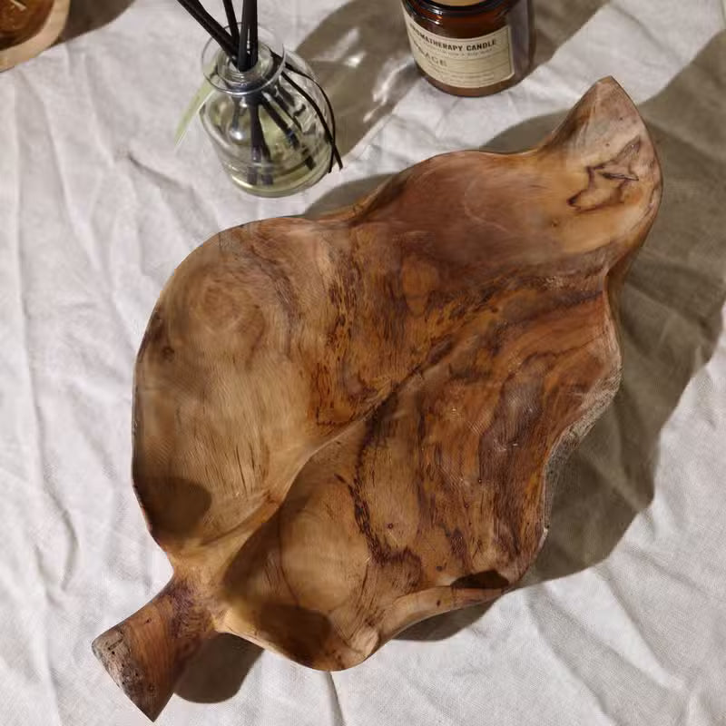 Bol din lemn de tec natural frunza 42x23 cm
