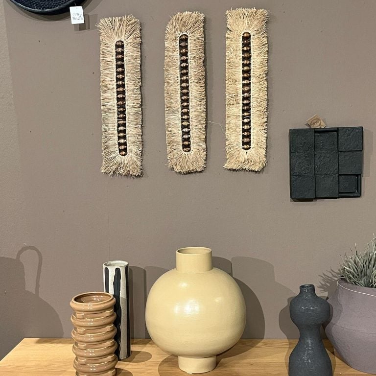 Decoratiune de perete din iarba de mare si scoici 60 cm